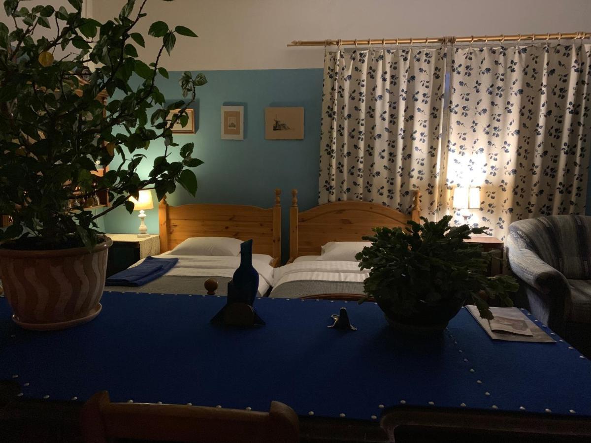 Balta Maja Hotel Pilsrundale Bagian luar foto